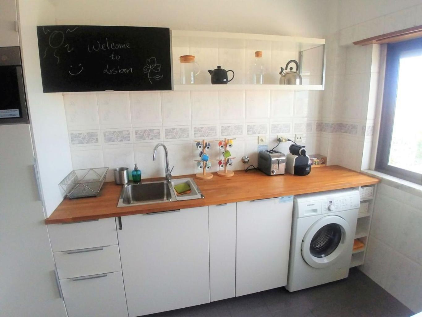 Be Local - Apartment With 3 Bedroom Near Oriente Station In Lisbon Luaran gambar