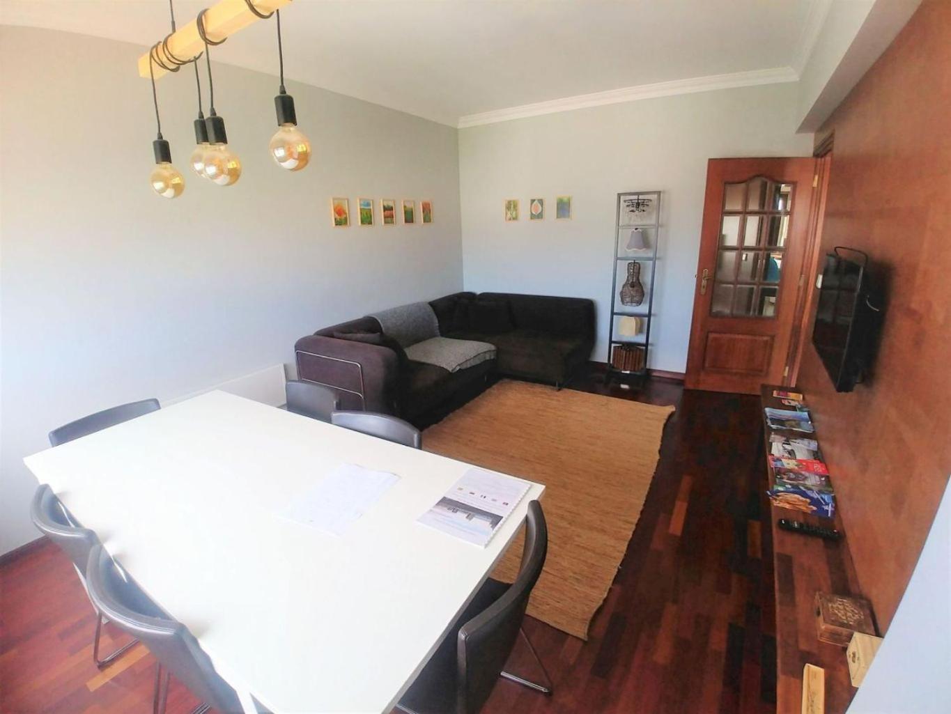Be Local - Apartment With 3 Bedroom Near Oriente Station In Lisbon Luaran gambar